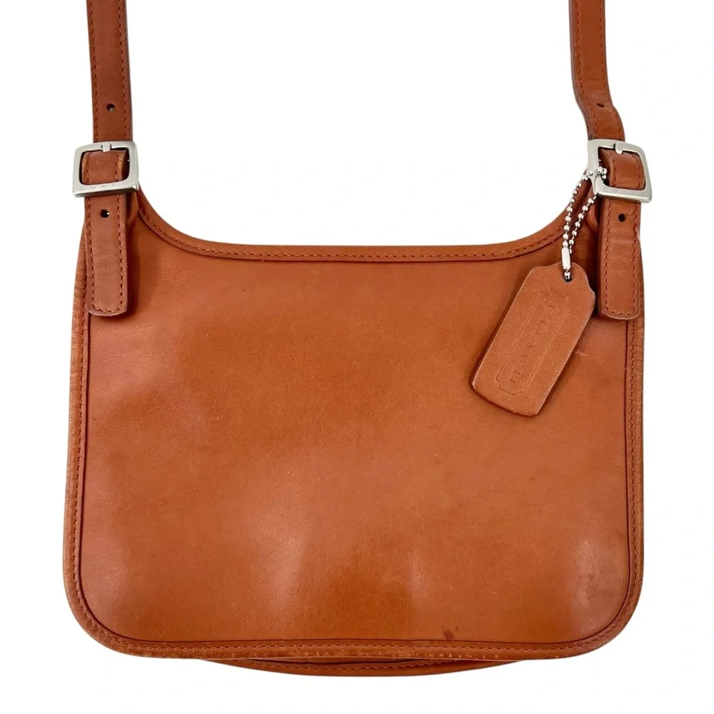 COACH 9132 Vintage Brown Small Leather Hippie Flap Crossbody Bag